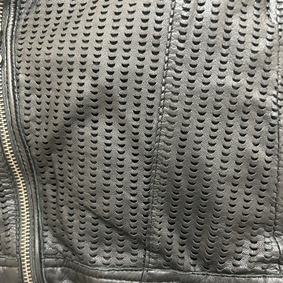 NWOT Jakett Women's Josey Black motorcycle leather jacket - Size Small - Picture 7 of 10